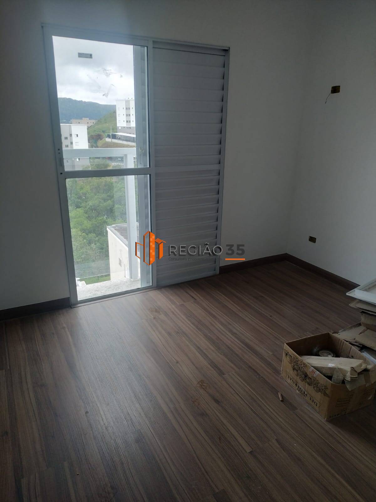 Apartamento à venda com 2 quartos, 63m² - Foto 12