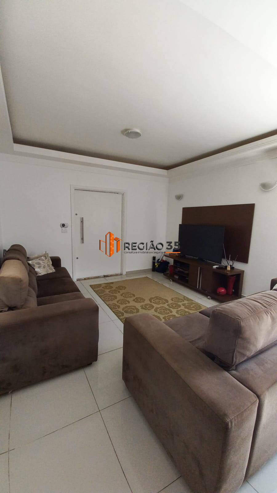 Casa à venda com 3 quartos, 280m² - Foto 4