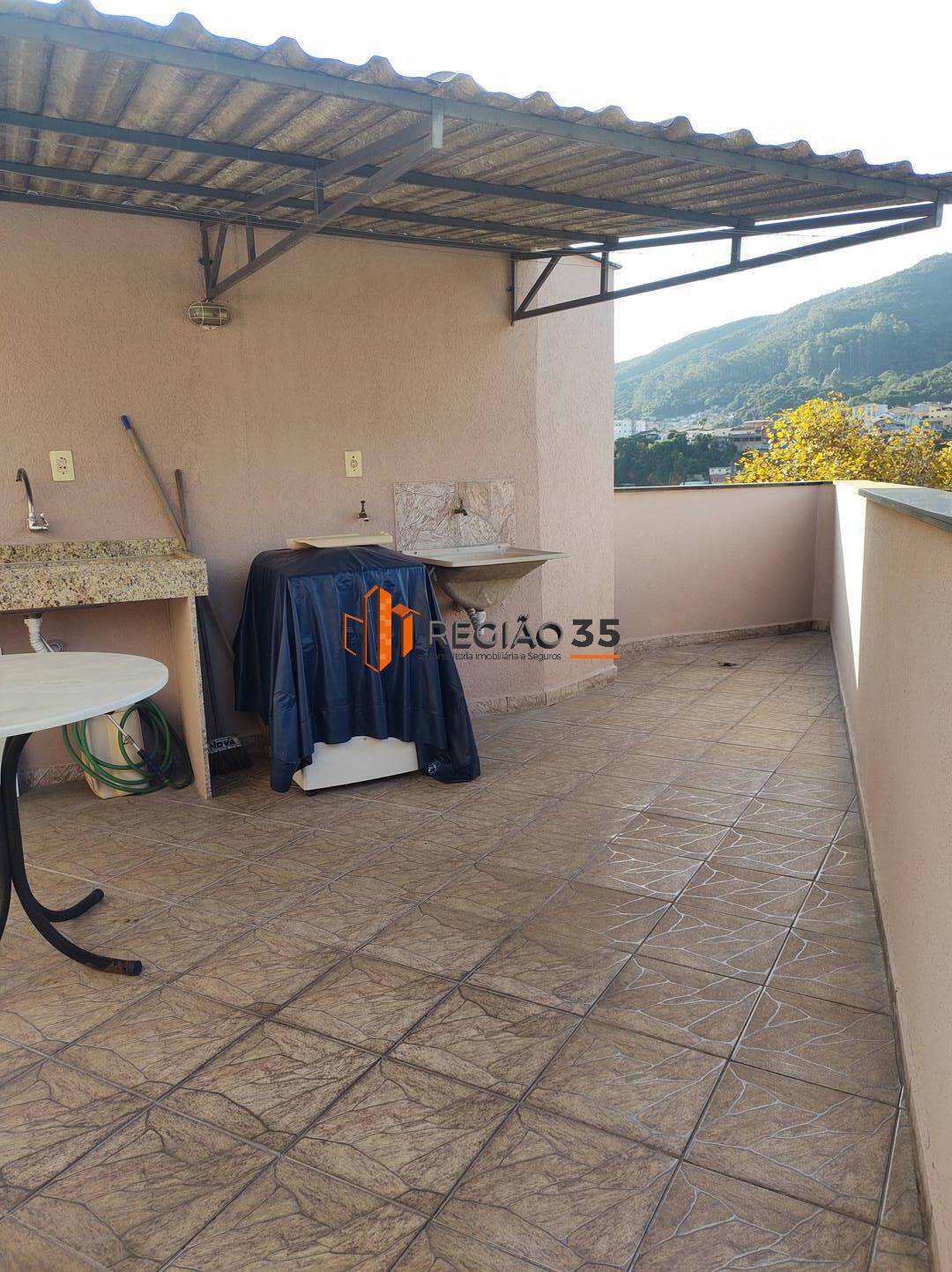 Casa à venda com 2 quartos, 65m² - Foto 20