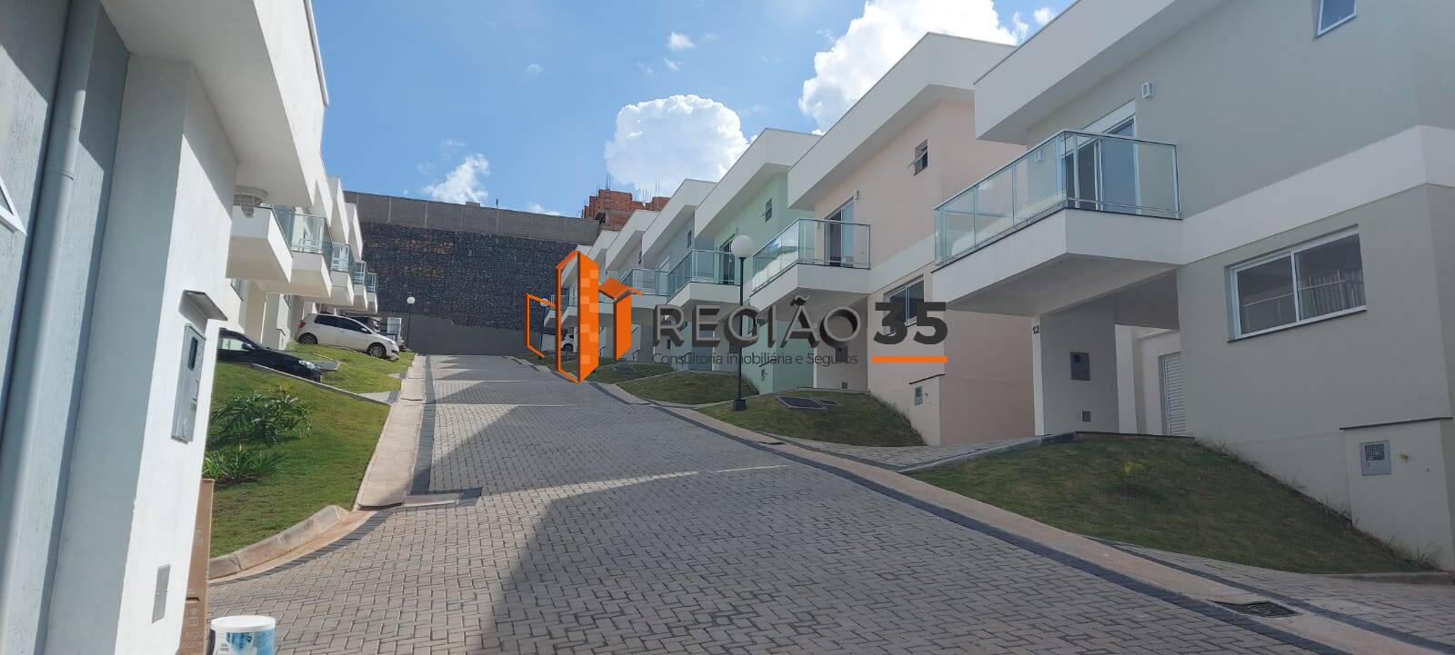 Casa de Condomínio à venda com 3 quartos, 122m² - Foto 1