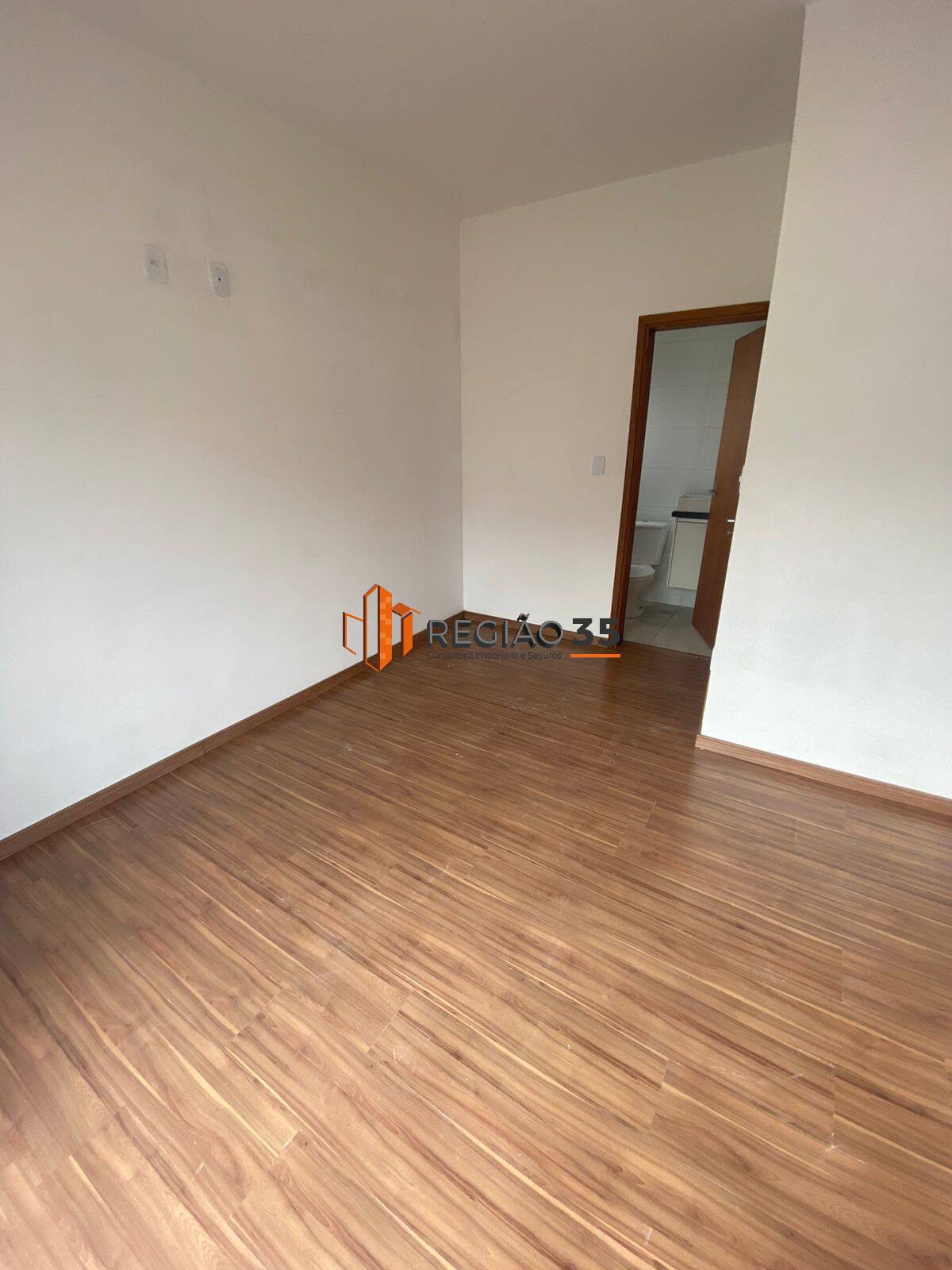 Apartamento à venda com 2 quartos, 53m² - Foto 3