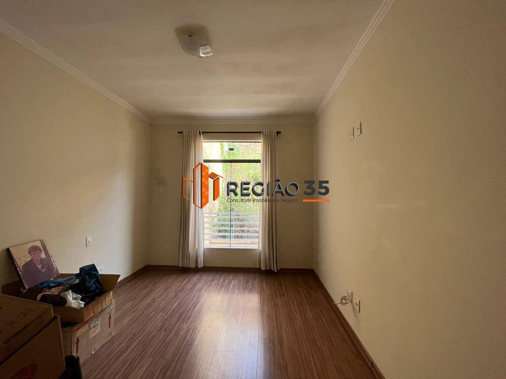 Casa à venda com 3 quartos, 220m² - Foto 19