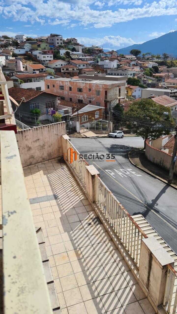 Apartamento à venda com 2 quartos, 75m² - Foto 3