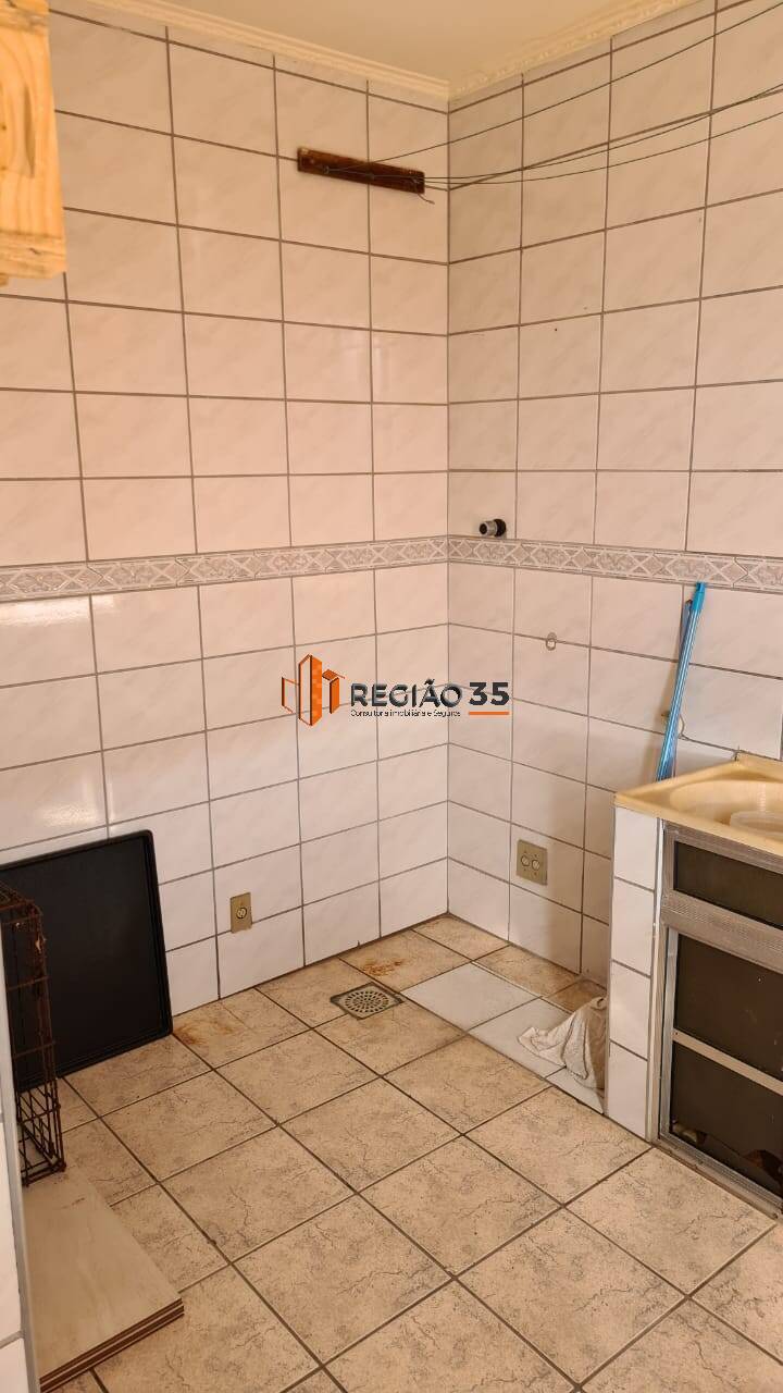 Apartamento à venda com 2 quartos, 75m² - Foto 13