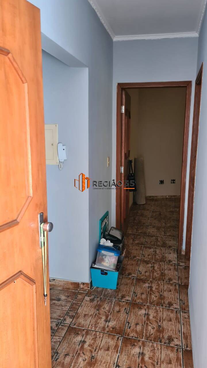 Apartamento à venda com 2 quartos, 75m² - Foto 15