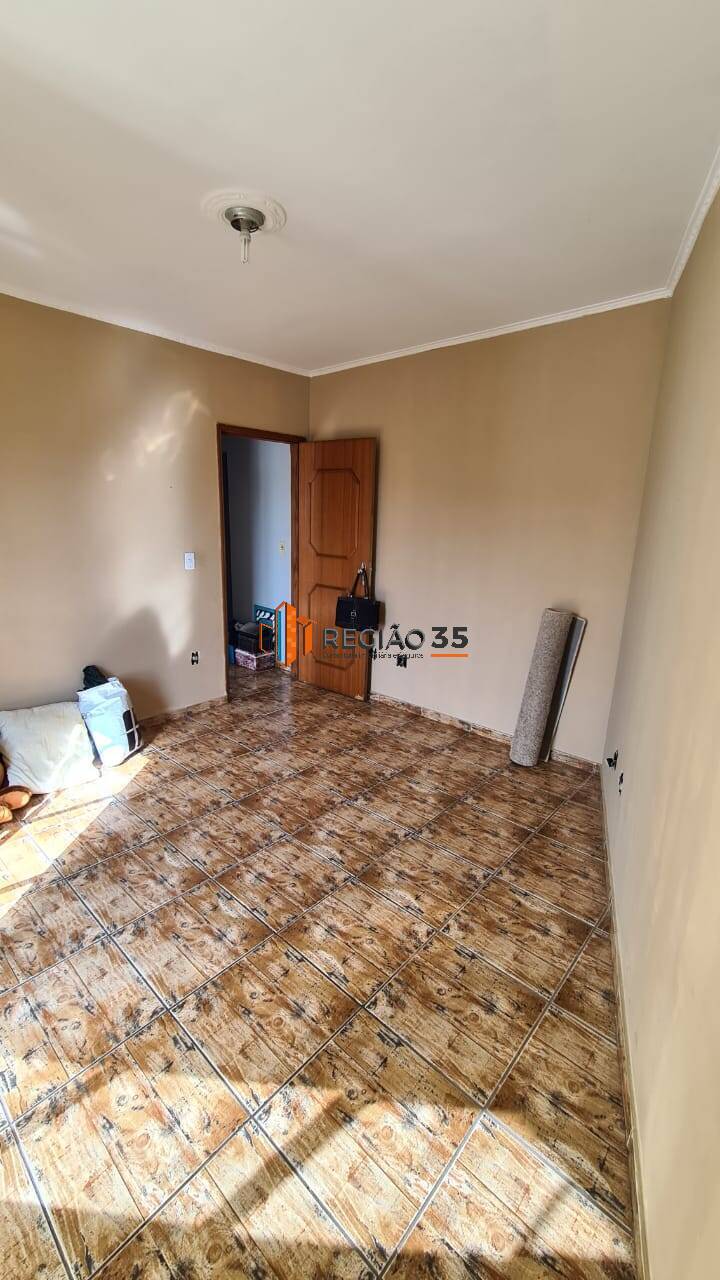 Apartamento à venda com 2 quartos, 75m² - Foto 24