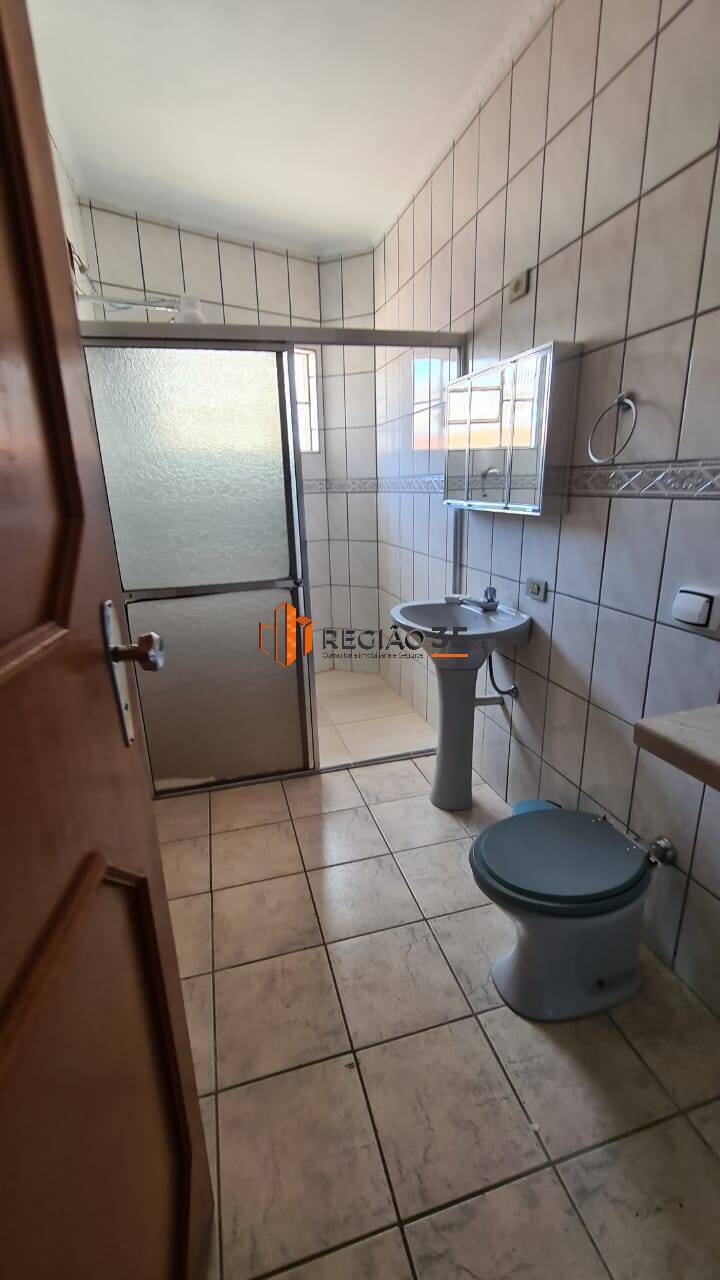 Apartamento à venda com 2 quartos, 75m² - Foto 27