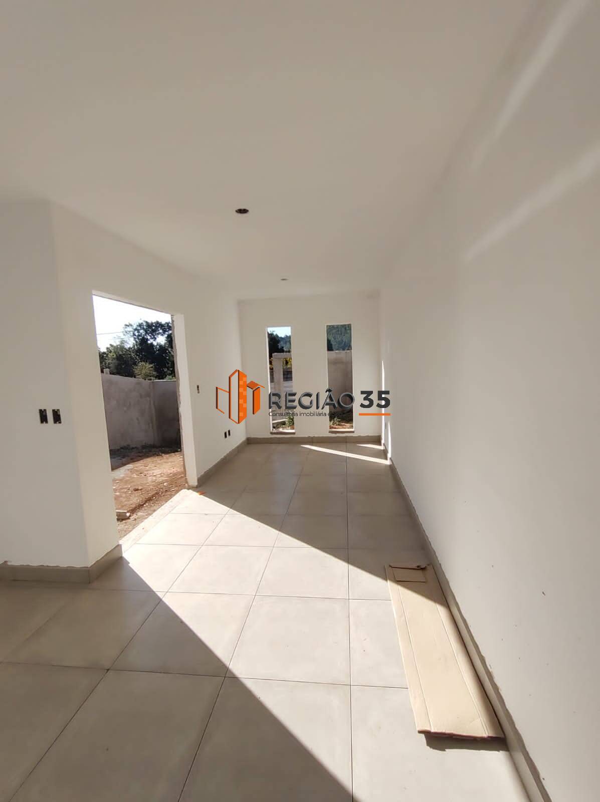 Casa à venda com 2 quartos, 53m² - Foto 14