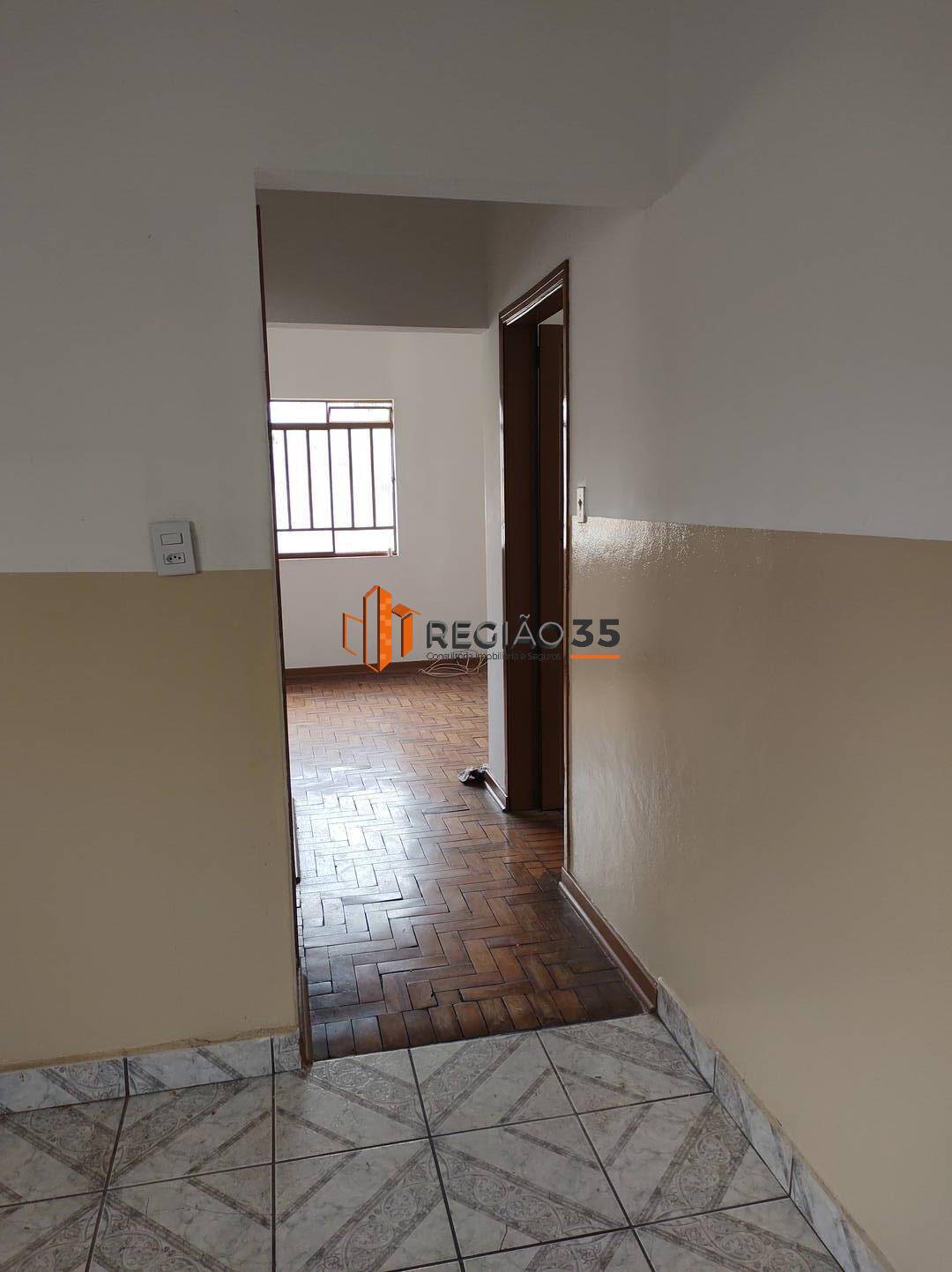 Casa à venda com 3 quartos, 176m² - Foto 7