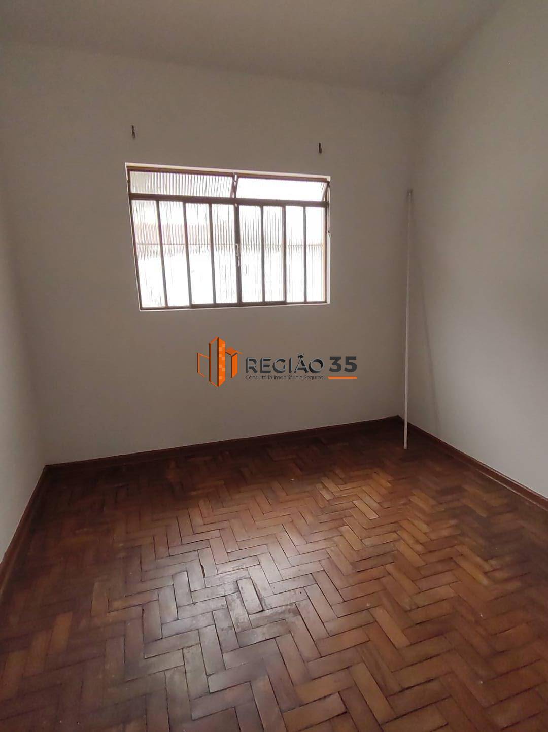 Casa à venda com 3 quartos, 176m² - Foto 12