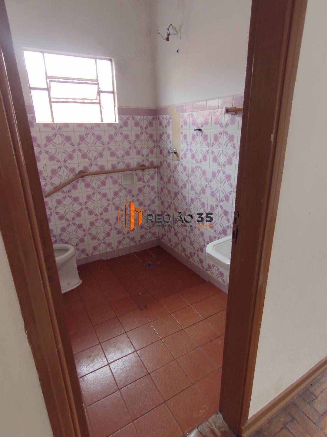 Casa à venda com 3 quartos, 176m² - Foto 18