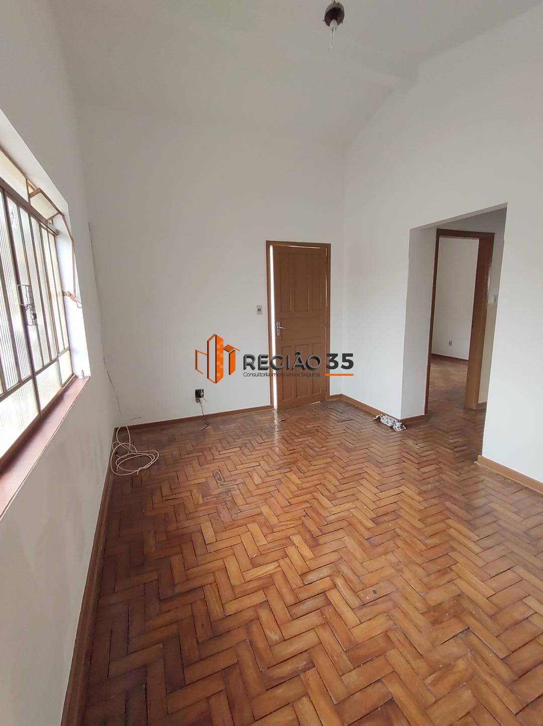 Casa à venda com 3 quartos, 176m² - Foto 19