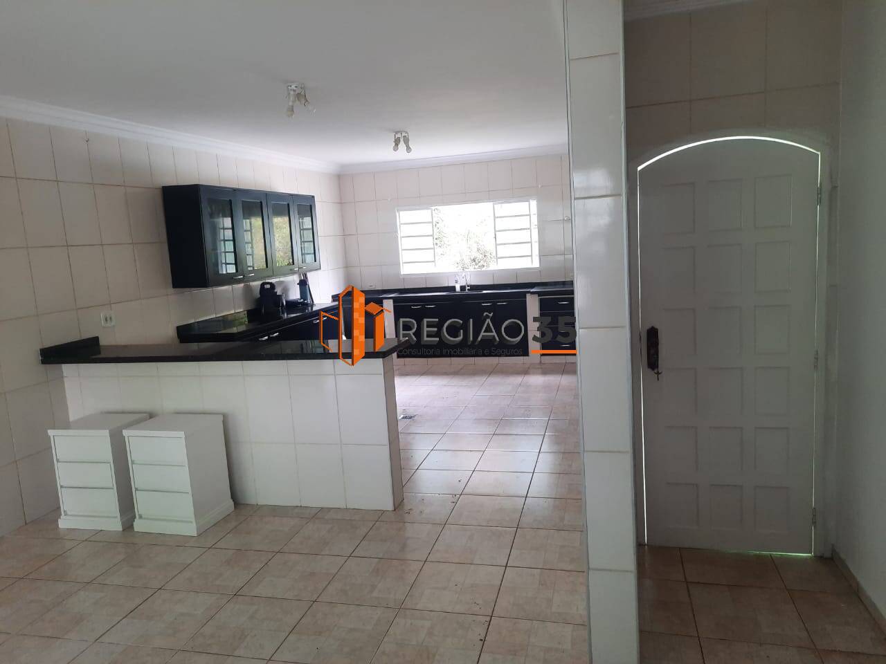 Casa à venda com 3 quartos, 350m² - Foto 32