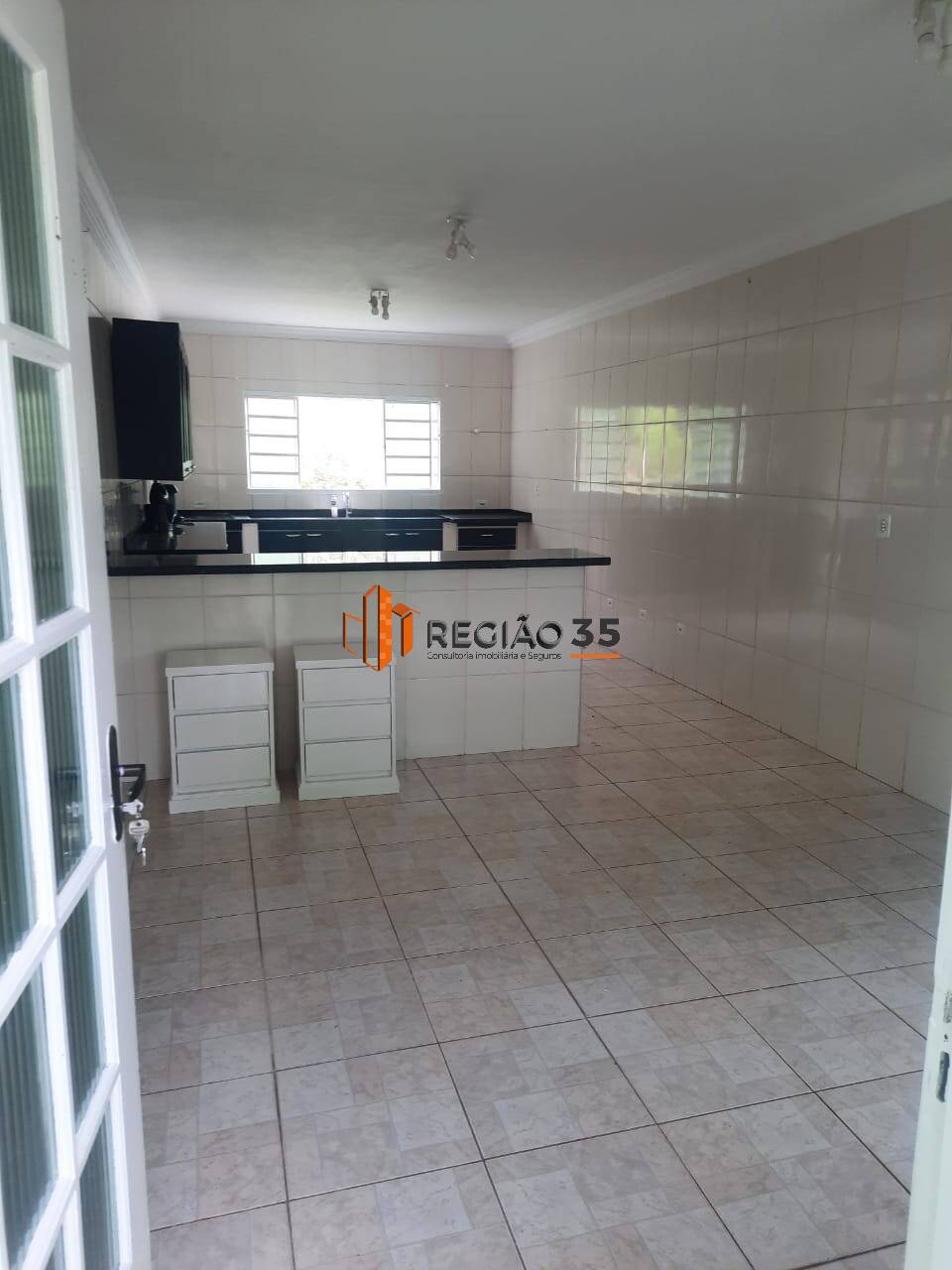 Casa à venda com 3 quartos, 350m² - Foto 31