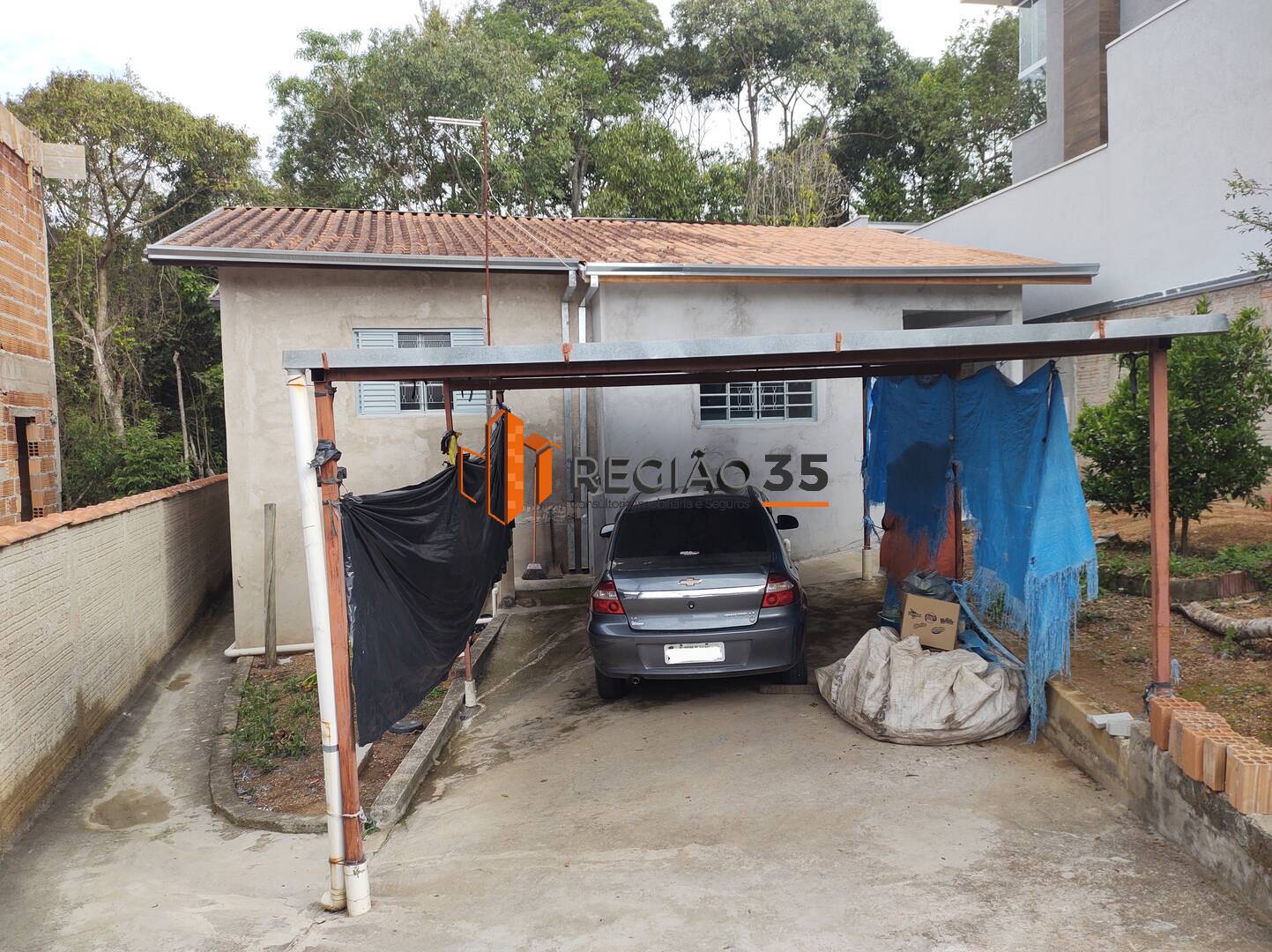 Casa à venda com 2 quartos, 85m² - Foto 2