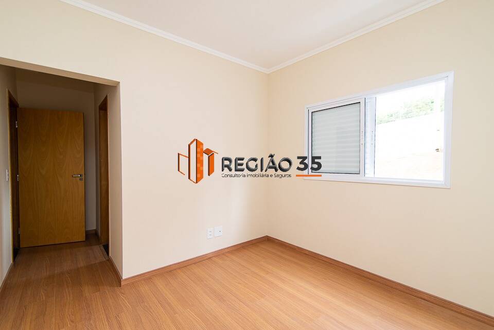 Casa à venda com 3 quartos, 98m² - Foto 12