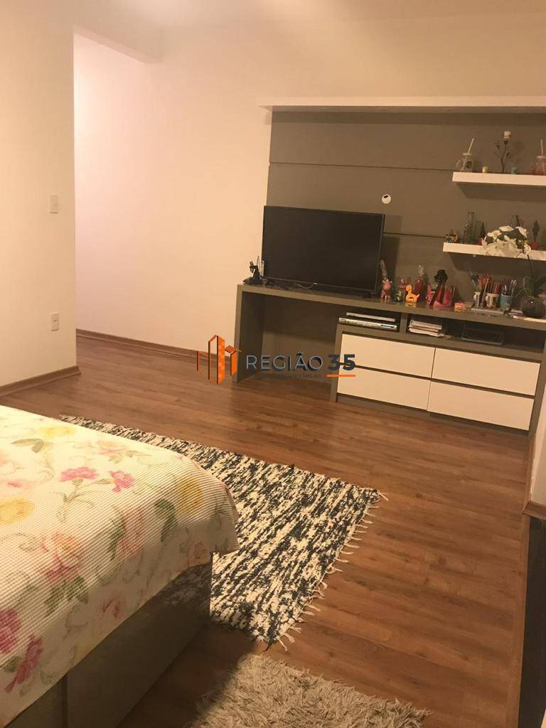 Casa à venda com 1 quarto, 290m² - Foto 5