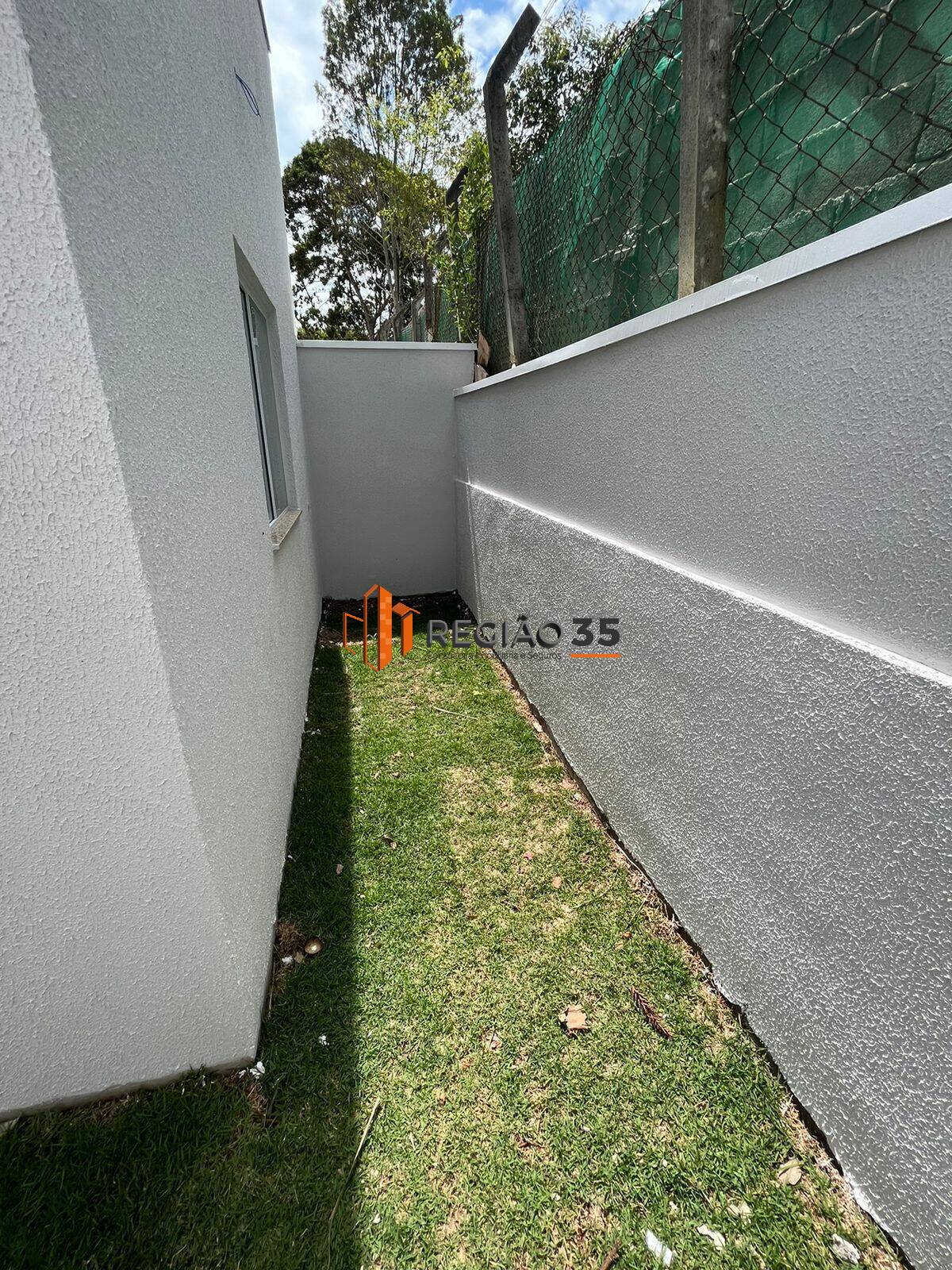 Casa à venda com 2 quartos, 53m² - Foto 13