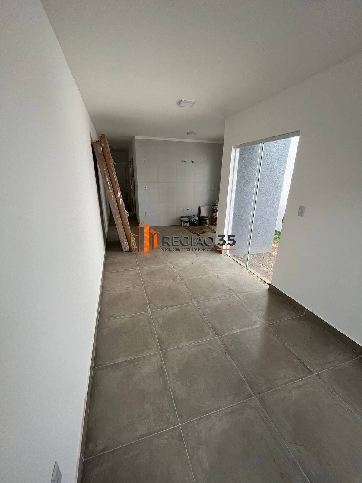 Casa à venda com 2 quartos, 53m² - Foto 27