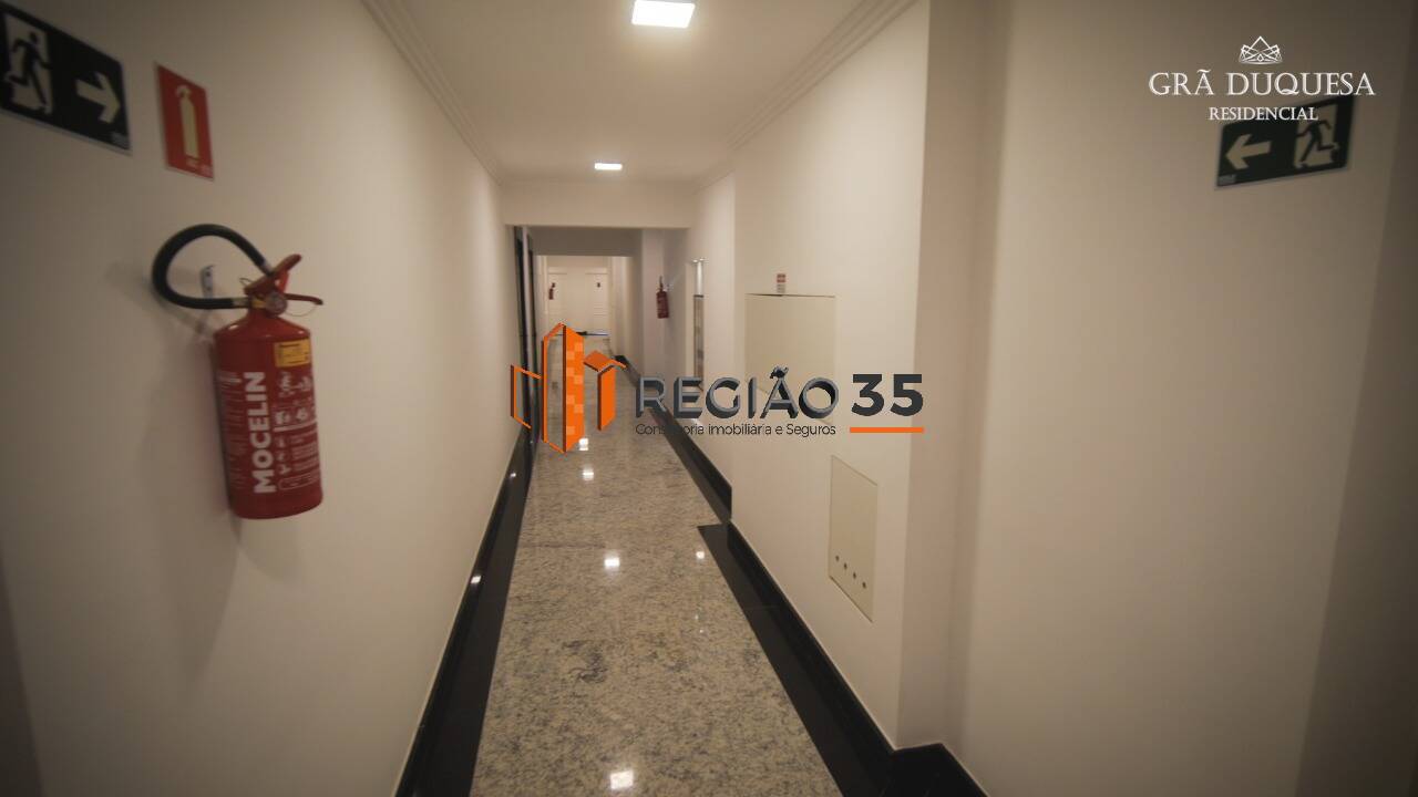 Apartamento à venda com 2 quartos, 70m² - Foto 8