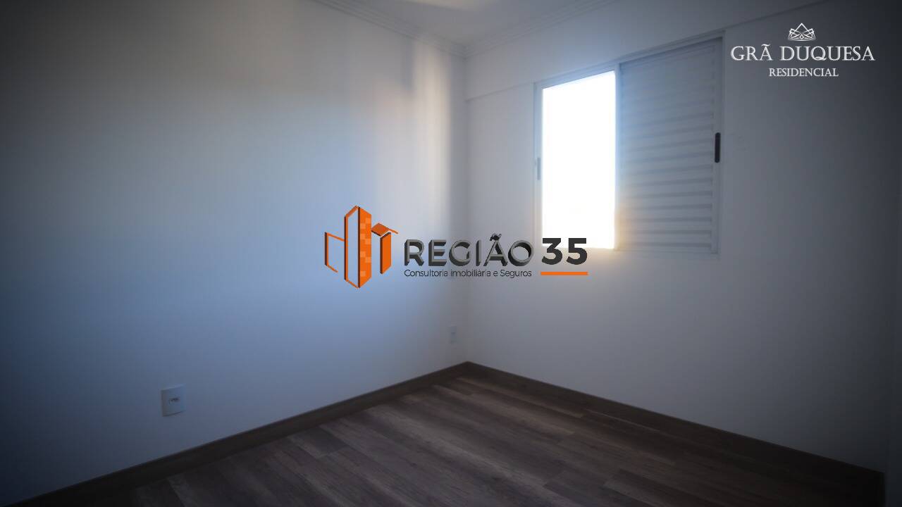 Apartamento à venda com 2 quartos, 70m² - Foto 19