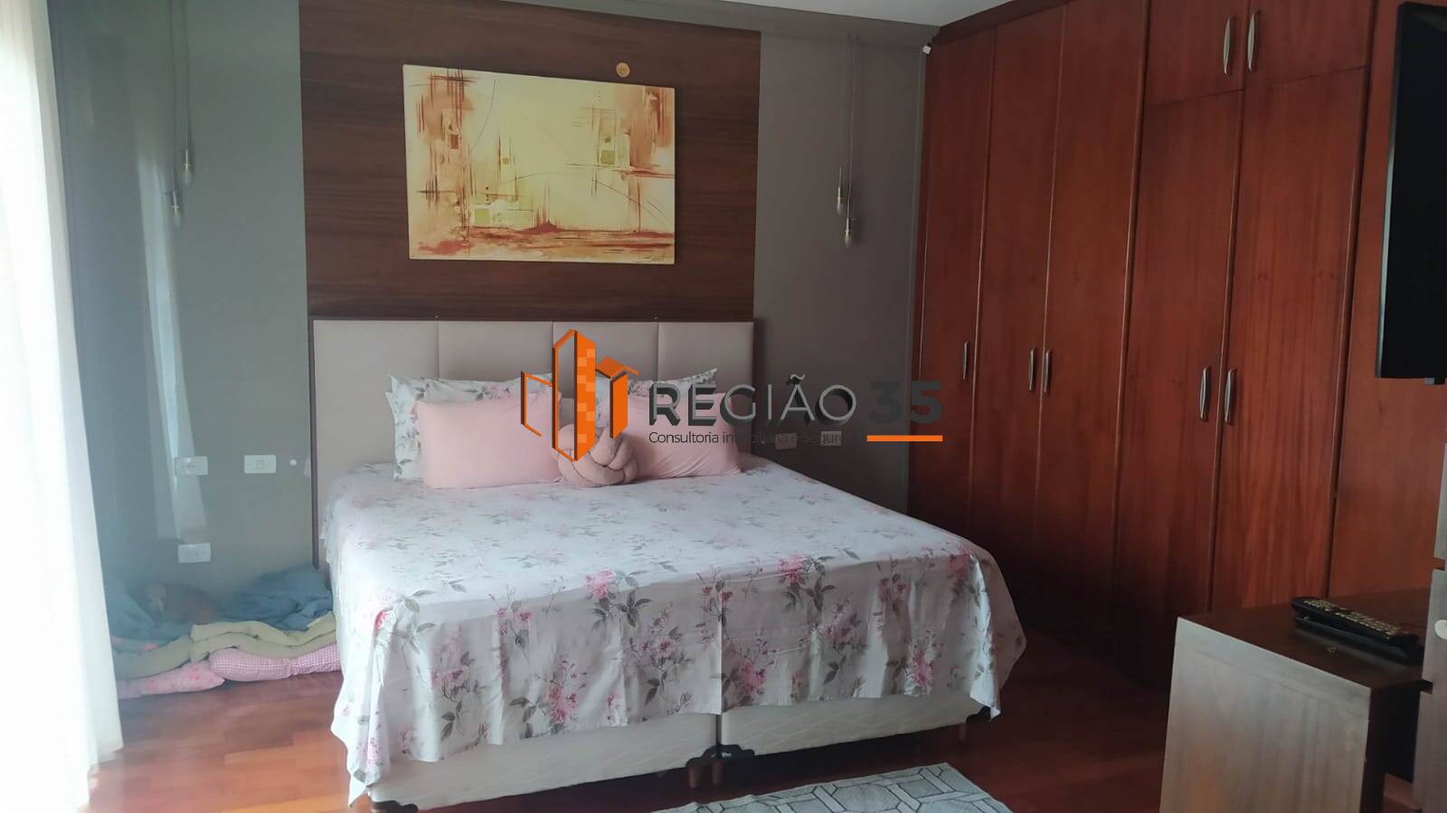 Casa à venda com 3 quartos, 300m² - Foto 13