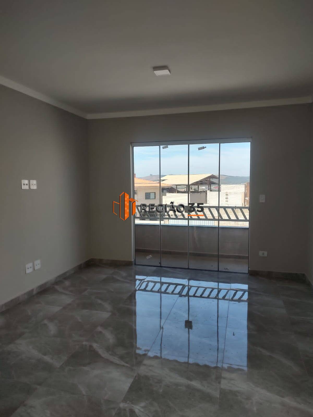 Casa à venda com 3 quartos, 145m² - Foto 4