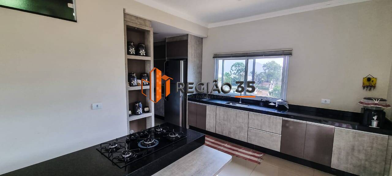 Casa à venda com 3 quartos, 350m² - Foto 11