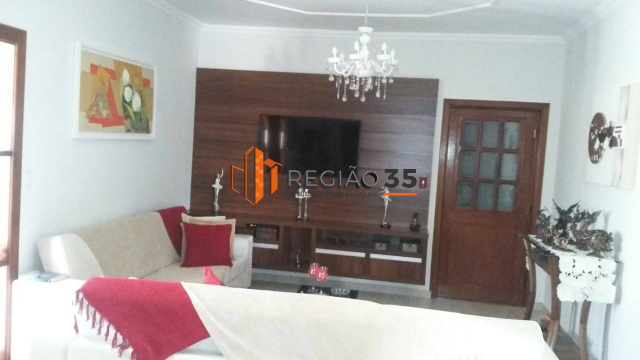 Casa à venda com 3 quartos, 276m² - Foto 6