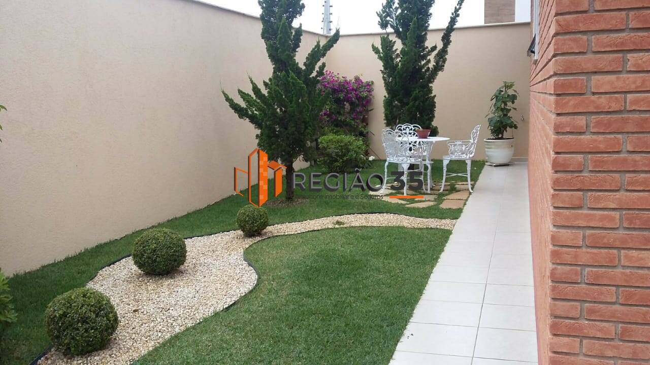 Casa à venda com 3 quartos, 276m² - Foto 19