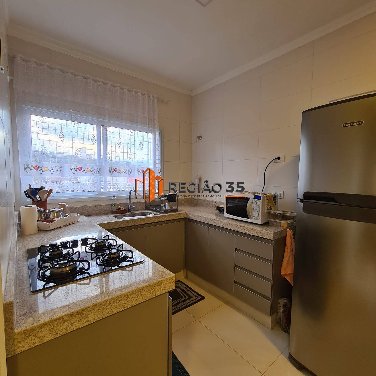 Apartamento à venda com 2 quartos, 82m² - Foto 11