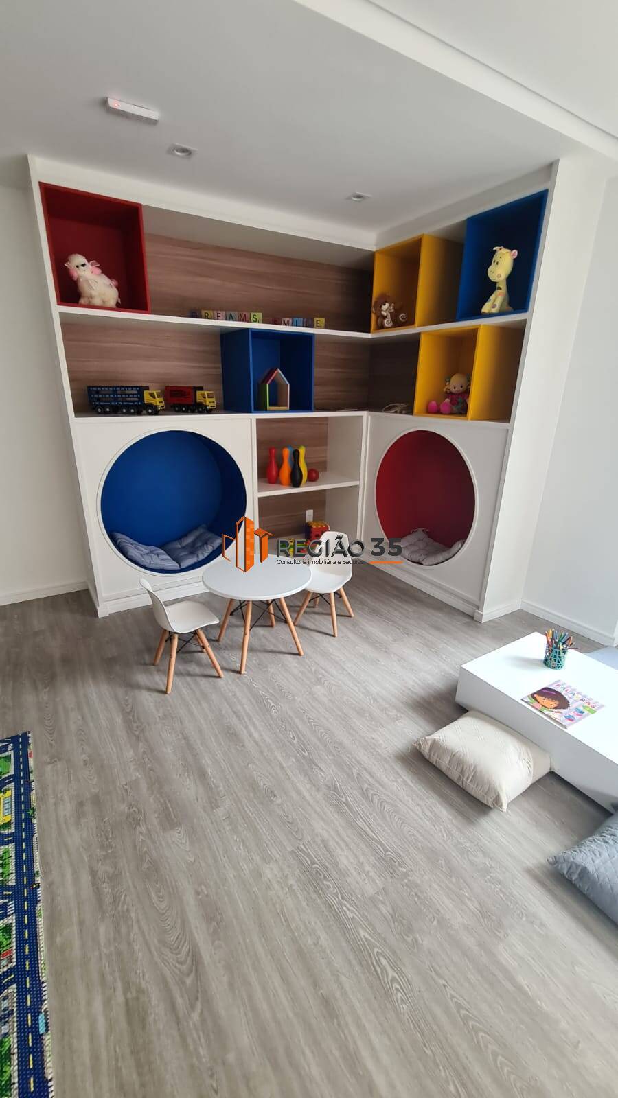 Apartamento à venda com 2 quartos, 75m² - Foto 39