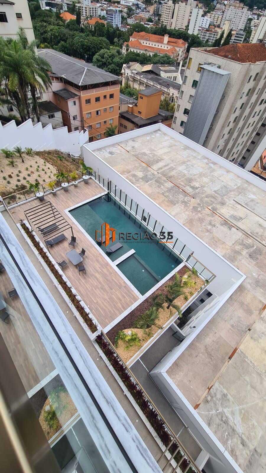 Apartamento à venda com 2 quartos, 75m² - Foto 29