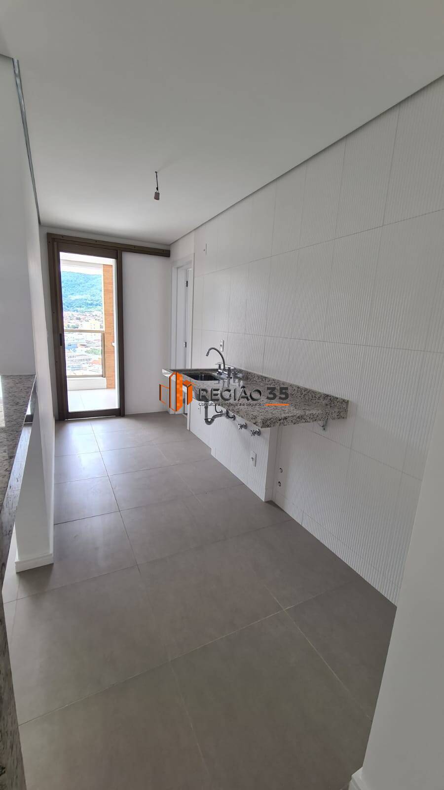 Apartamento à venda com 2 quartos, 75m² - Foto 20