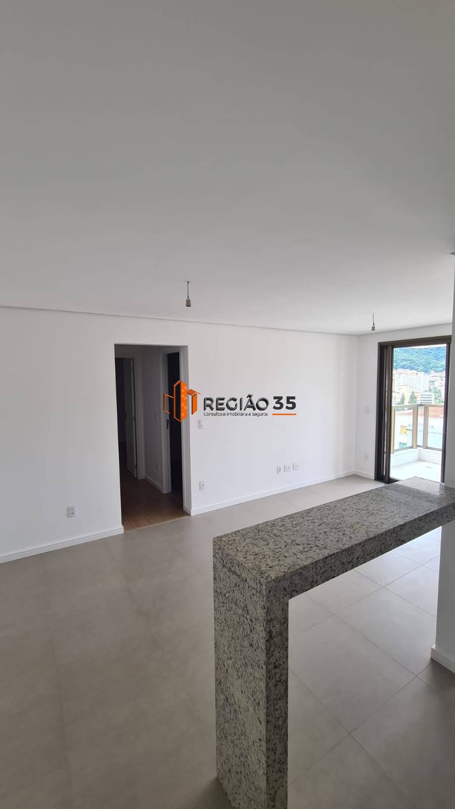 Apartamento à venda com 2 quartos, 75m² - Foto 17