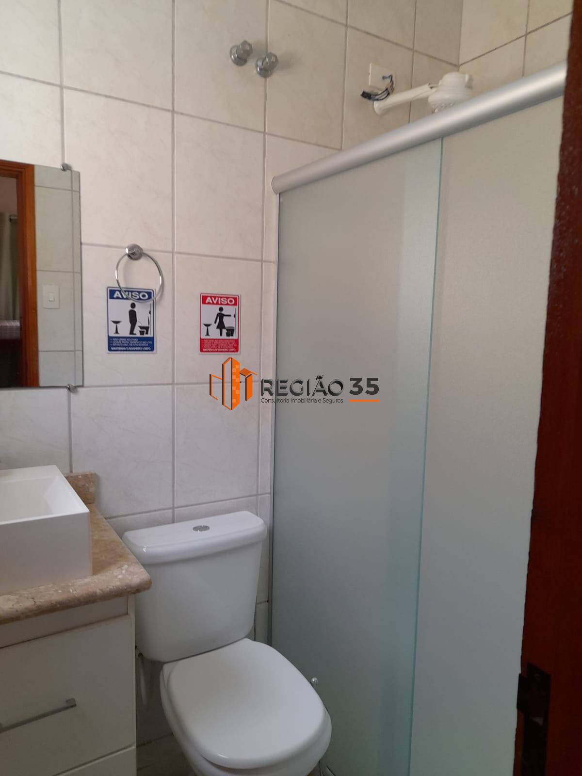 Casa à venda com 4 quartos, 190m² - Foto 17