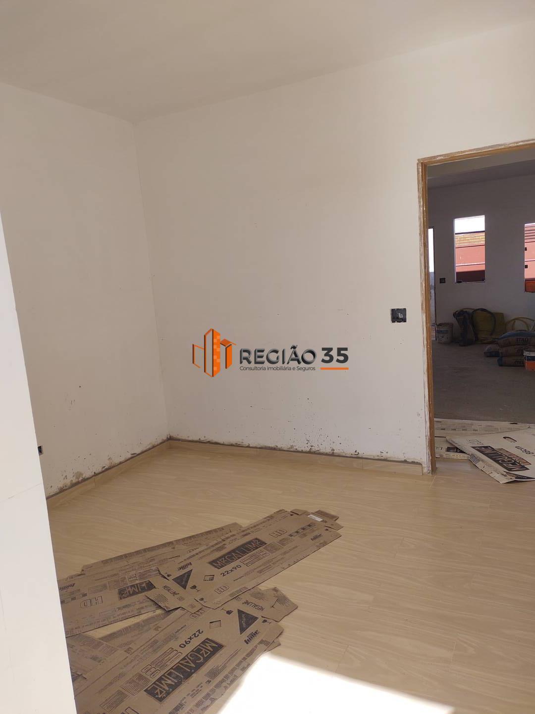 Casa à venda com 2 quartos, 200m² - Foto 7