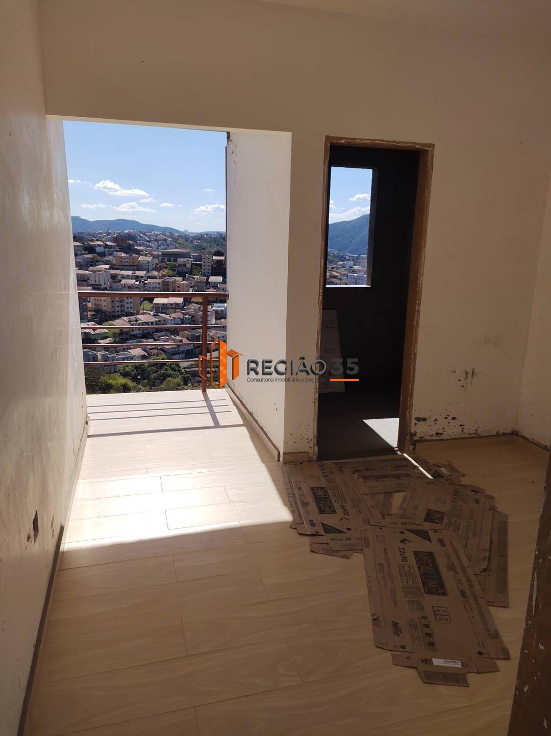 Casa à venda com 2 quartos, 200m² - Foto 5