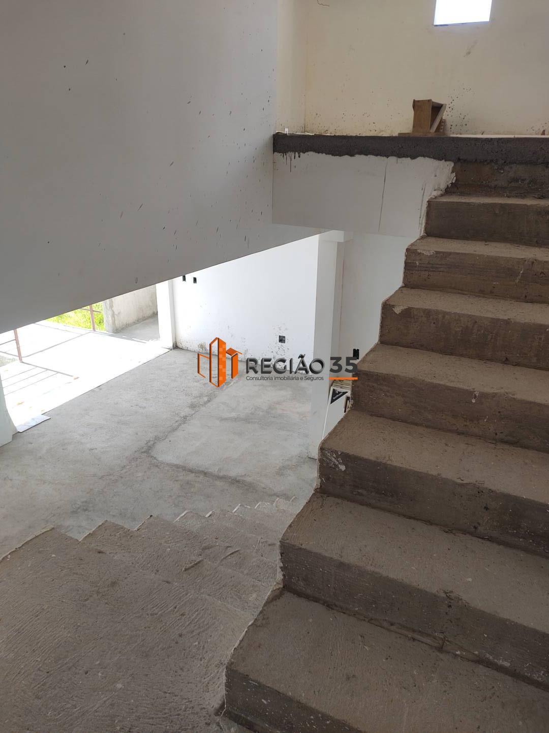 Casa à venda com 2 quartos, 200m² - Foto 12