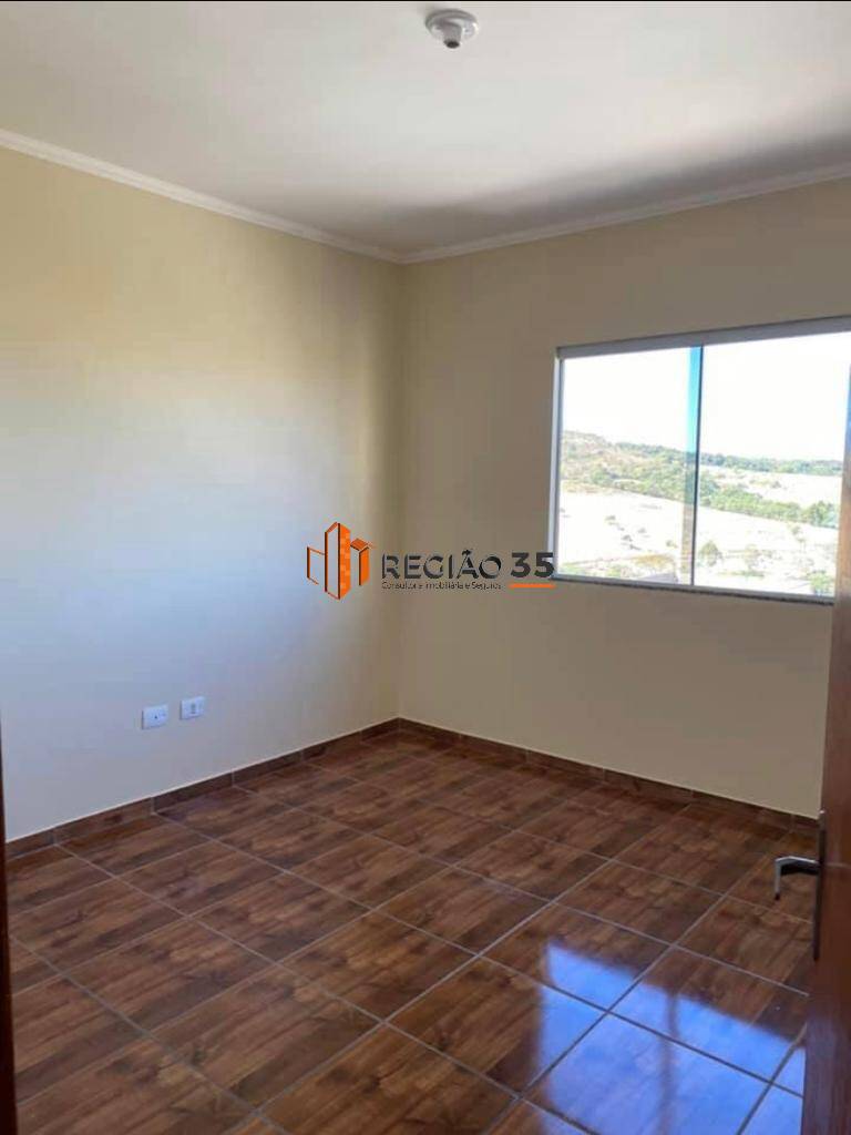 Apartamento à venda com 2 quartos, 70m² - Foto 4