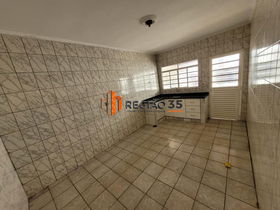 Casa à venda com 2 quartos, 117m² - Foto 9