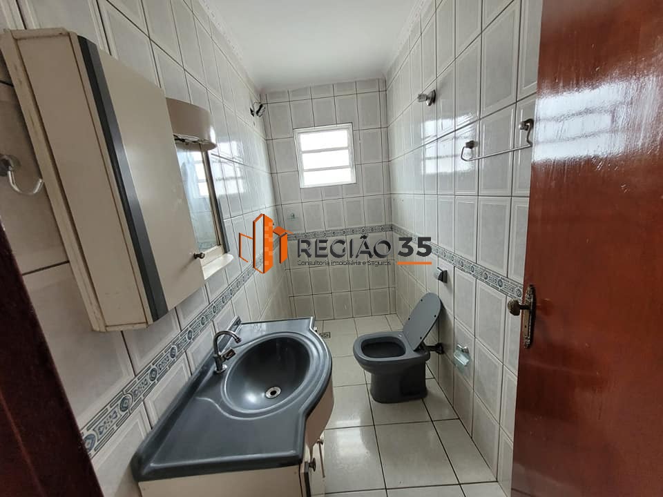 Casa à venda com 2 quartos, 117m² - Foto 12