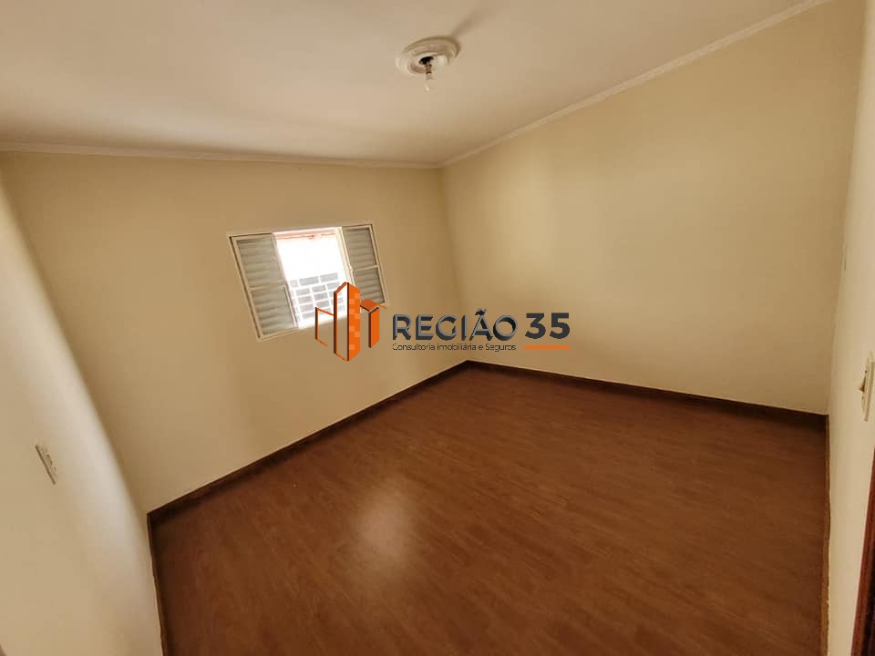 Casa à venda com 2 quartos, 117m² - Foto 13