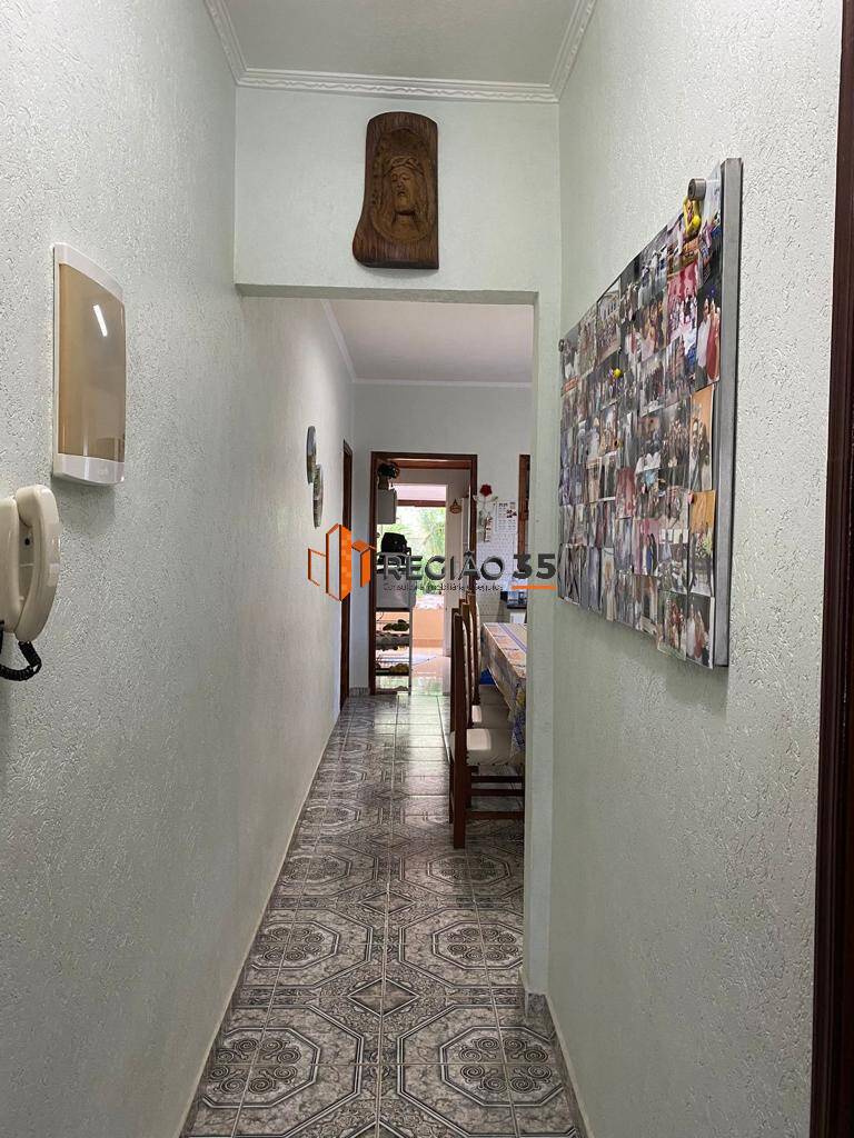 Casa à venda com 4 quartos, 223m² - Foto 20