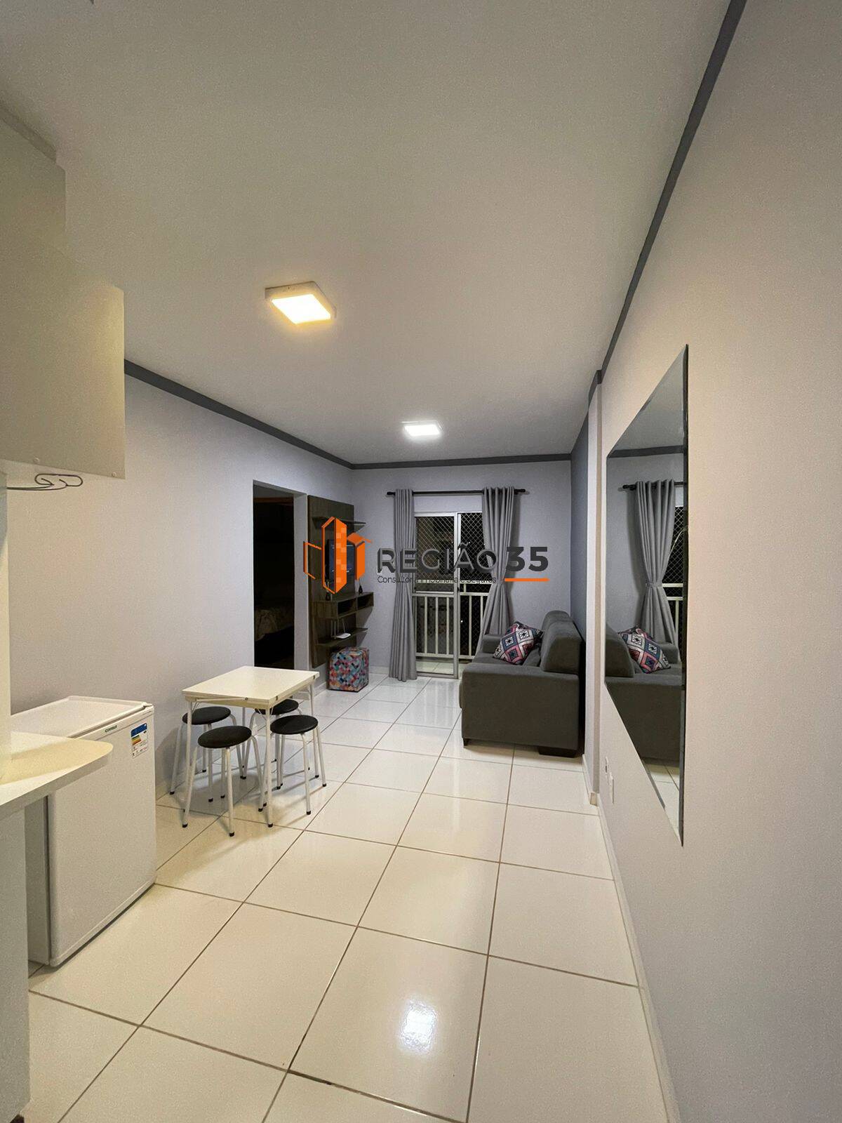 Apartamento à venda com 2 quartos, 44m² - Foto 6