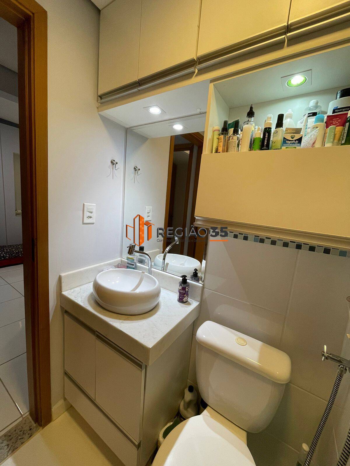 Apartamento à venda com 2 quartos, 44m² - Foto 13