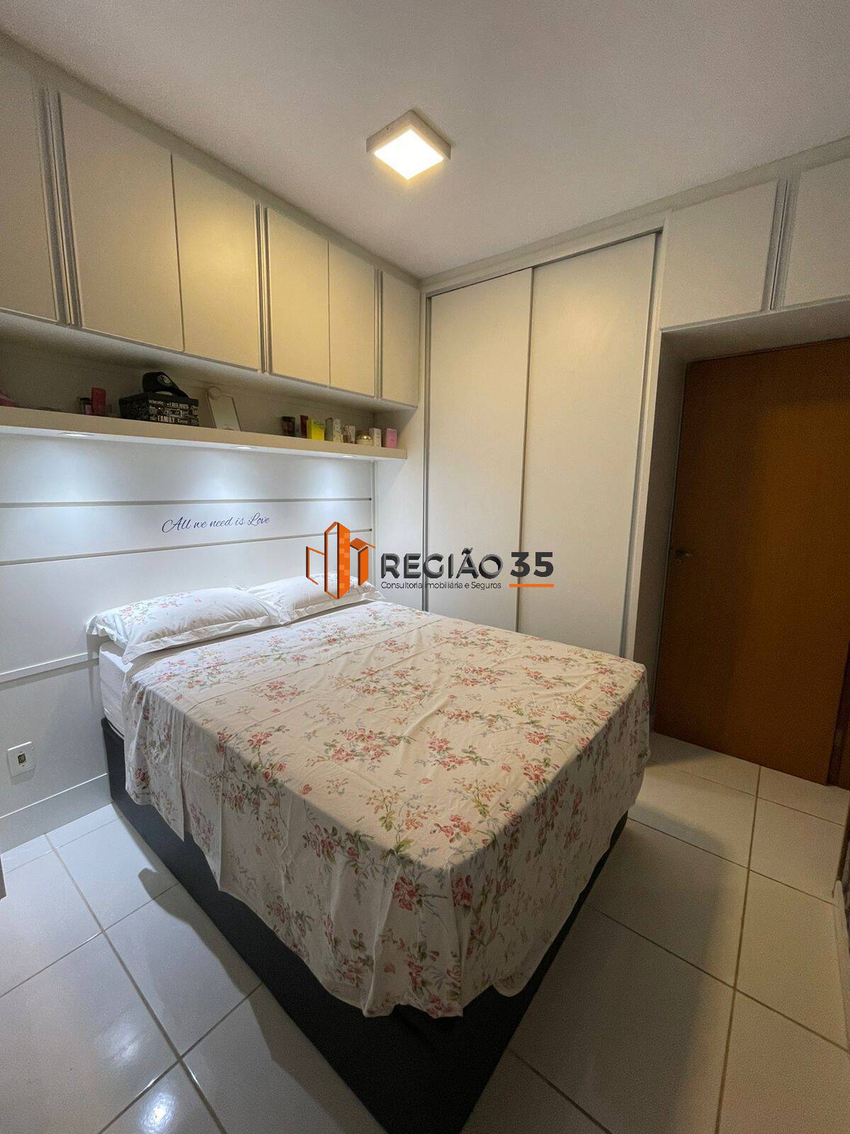 Apartamento à venda com 2 quartos, 44m² - Foto 19