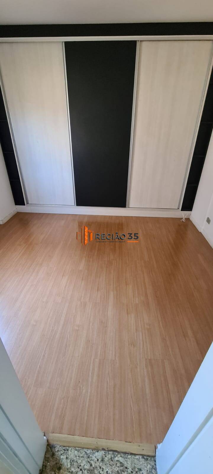 Apartamento para alugar com 3 quartos, 120m² - Foto 23