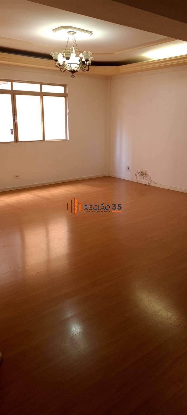 Apartamento para alugar com 3 quartos, 120m² - Foto 24