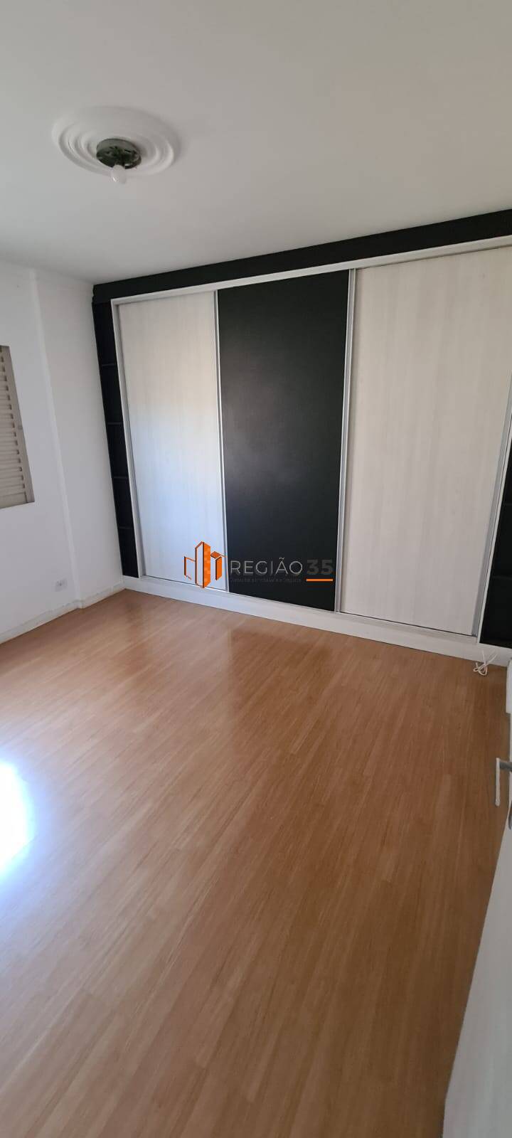 Apartamento para alugar com 3 quartos, 120m² - Foto 40